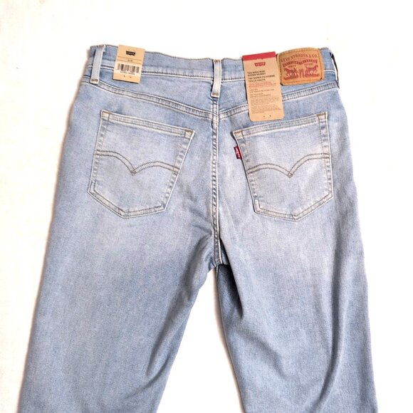 SOLD  Levi's 720 High Rise Super Skinny Stretch Jeans Ladies 28x30 Light Blue - Picture 9 of 16